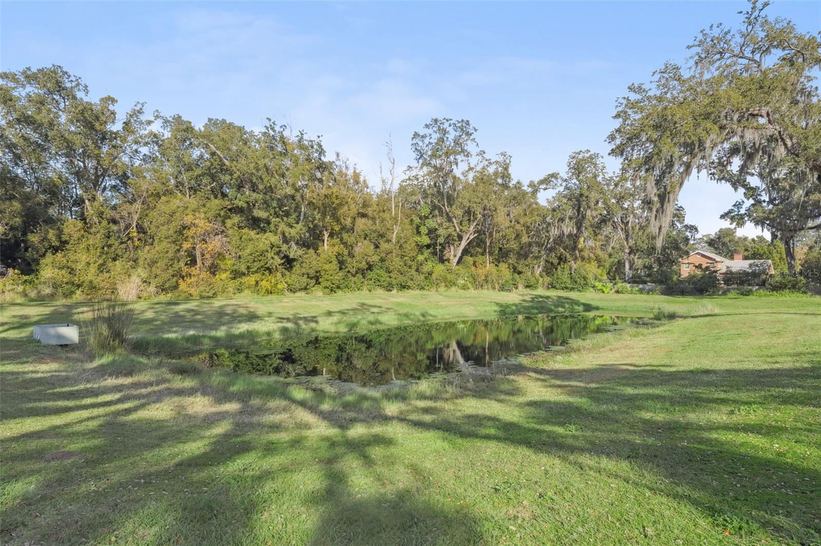 BAY LAKE PRESERVE - Residential
