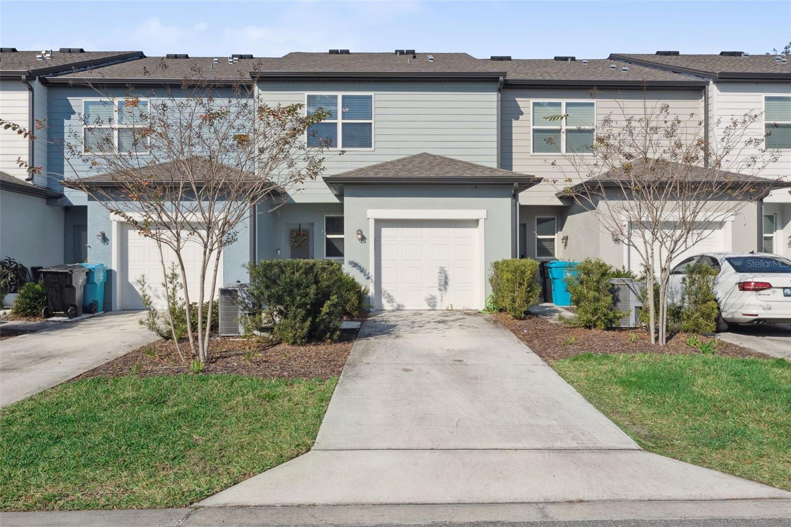 BAY LAKE PRESERVE - Residential