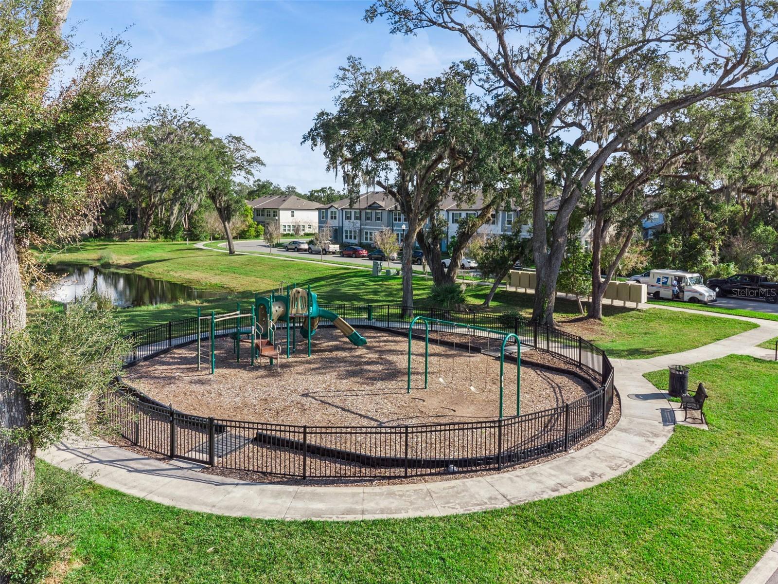 BAY LAKE PRESERVE - Residential