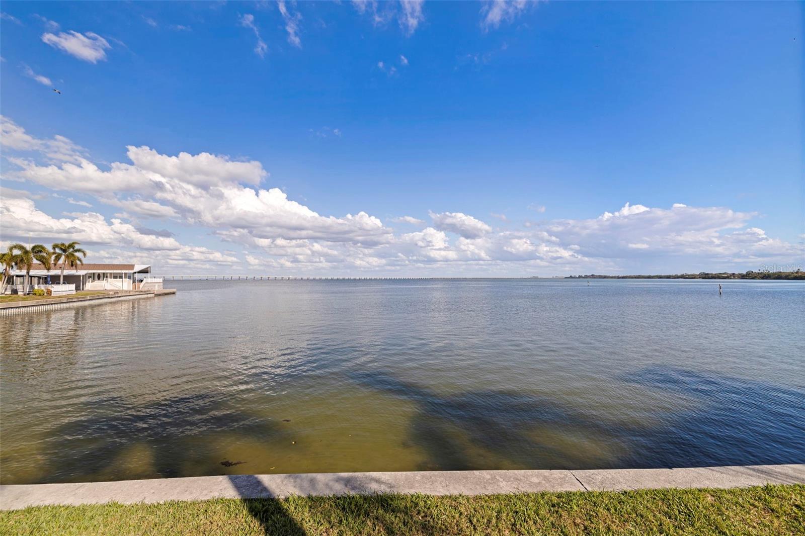 GRAND BELLAGIO AT BAYWATCH CONDO THE - Residential