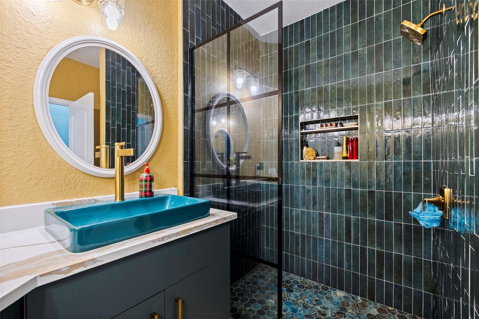 GRAND BELLAGIO AT BAYWATCH CONDO THE - Residential