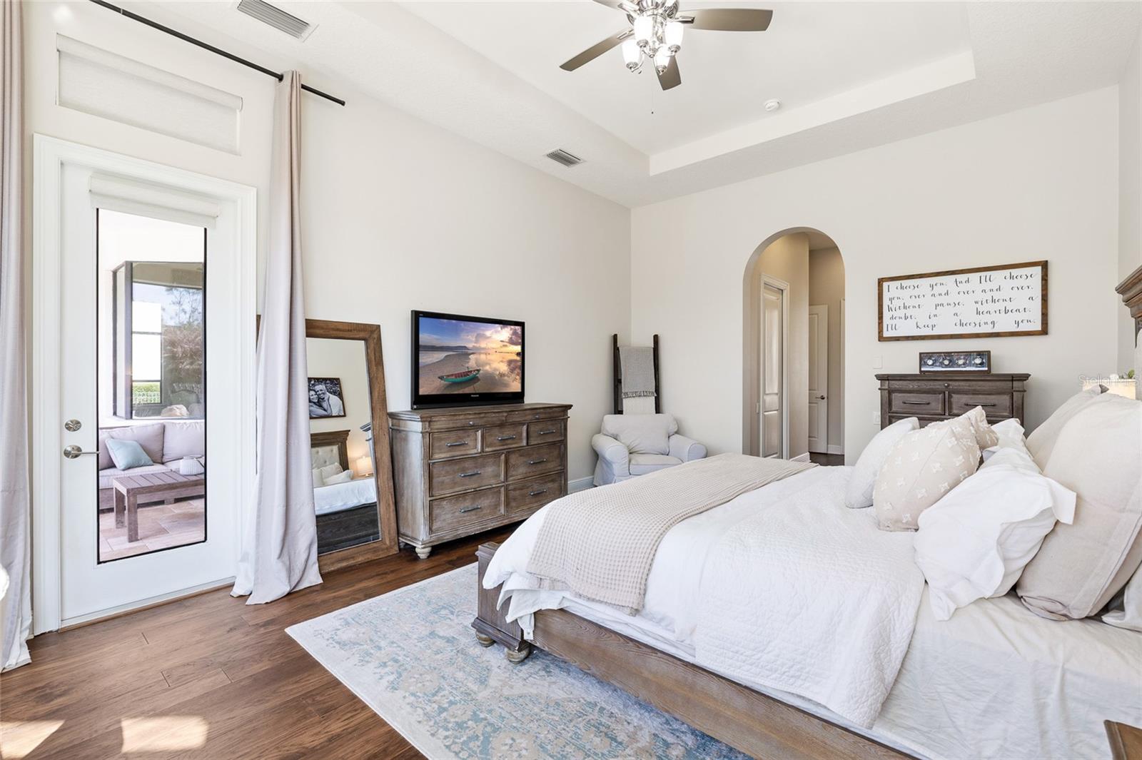 FISHHAWK CHAPMAN CROSSING - Residential