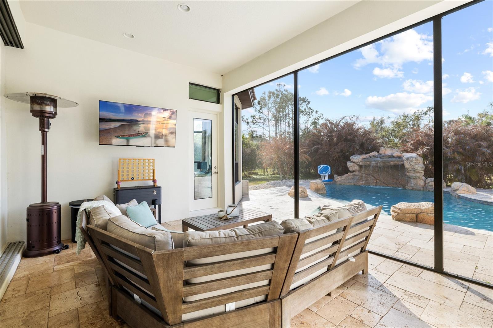 FISHHAWK CHAPMAN CROSSING - Residential