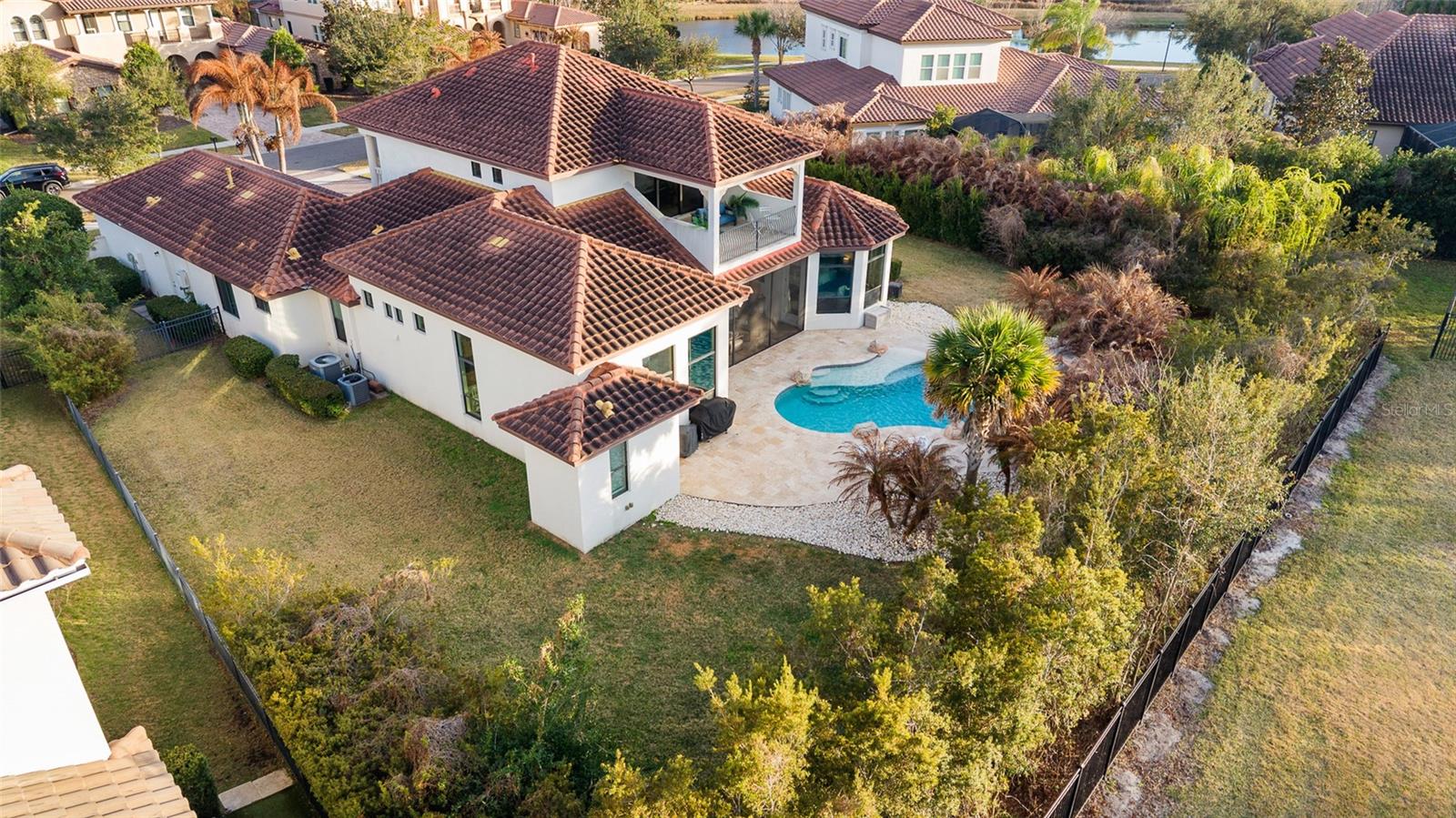 FISHHAWK CHAPMAN CROSSING - Residential