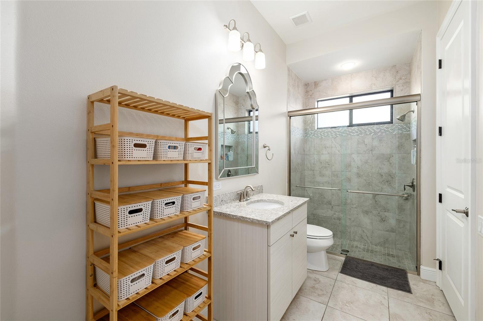 FISHHAWK CHAPMAN CROSSING - Residential