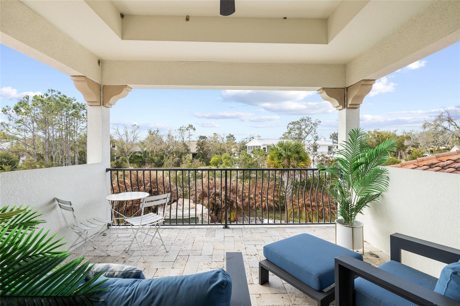 FISHHAWK CHAPMAN CROSSING - Residential