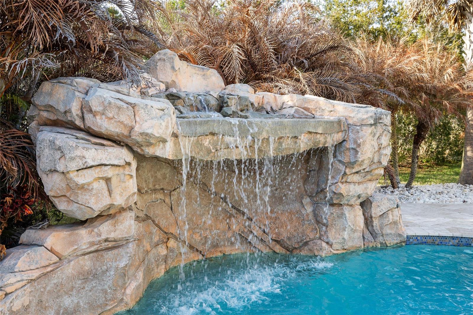 FISHHAWK CHAPMAN CROSSING - Residential