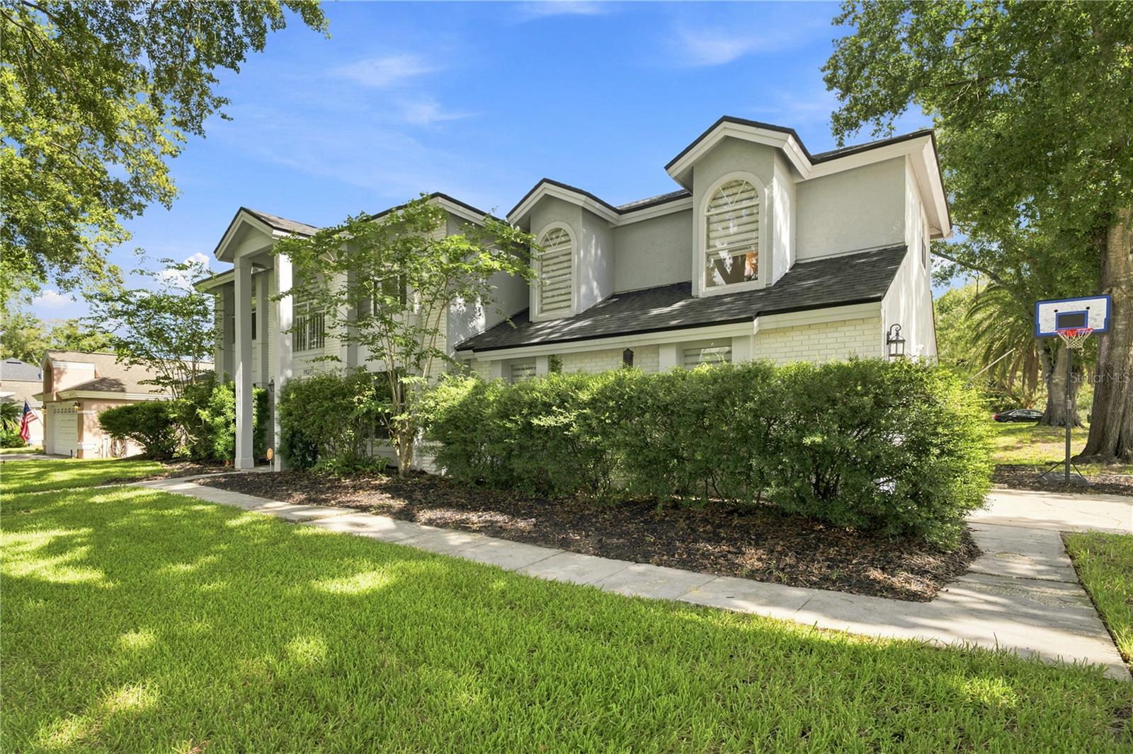 1927 PALM VIEW DRIVE