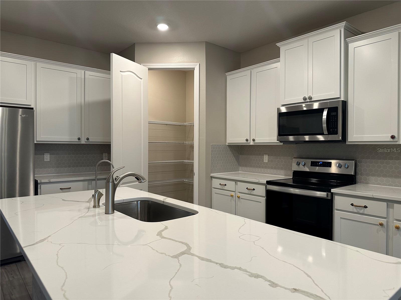 MIRADA PRCL 21-2 - Residential Lease