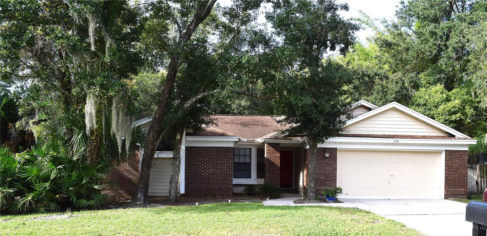 450 CASCADE LANE