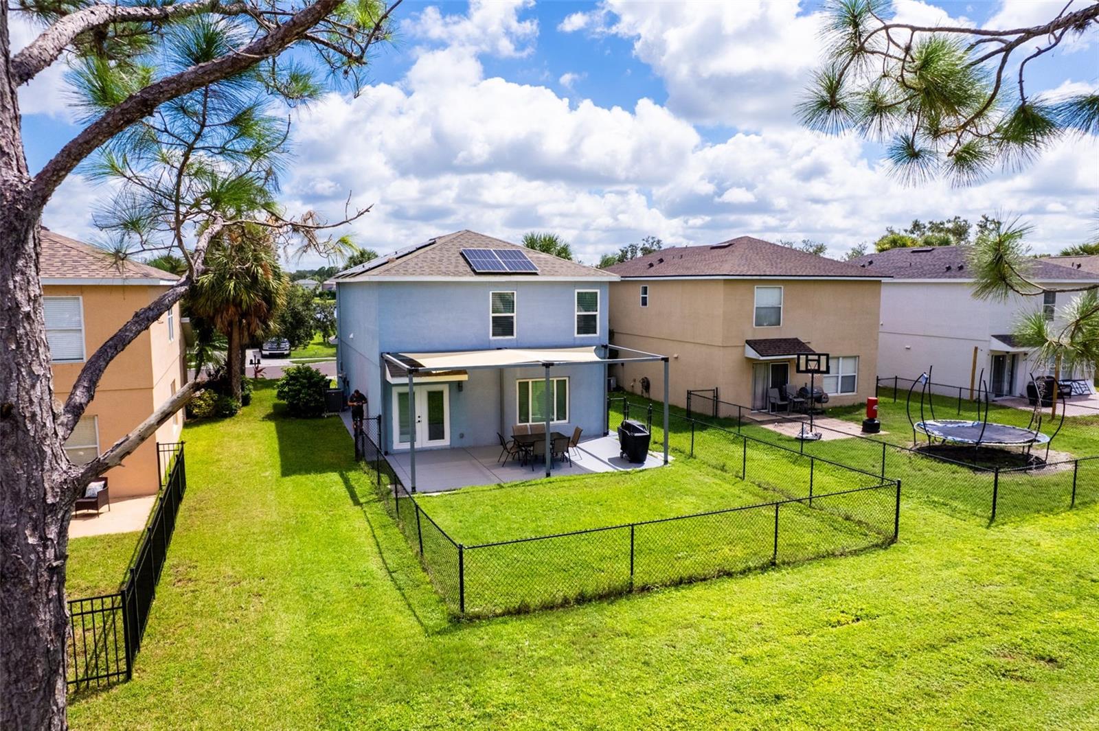 206 BEACON HARBOUR LOOP