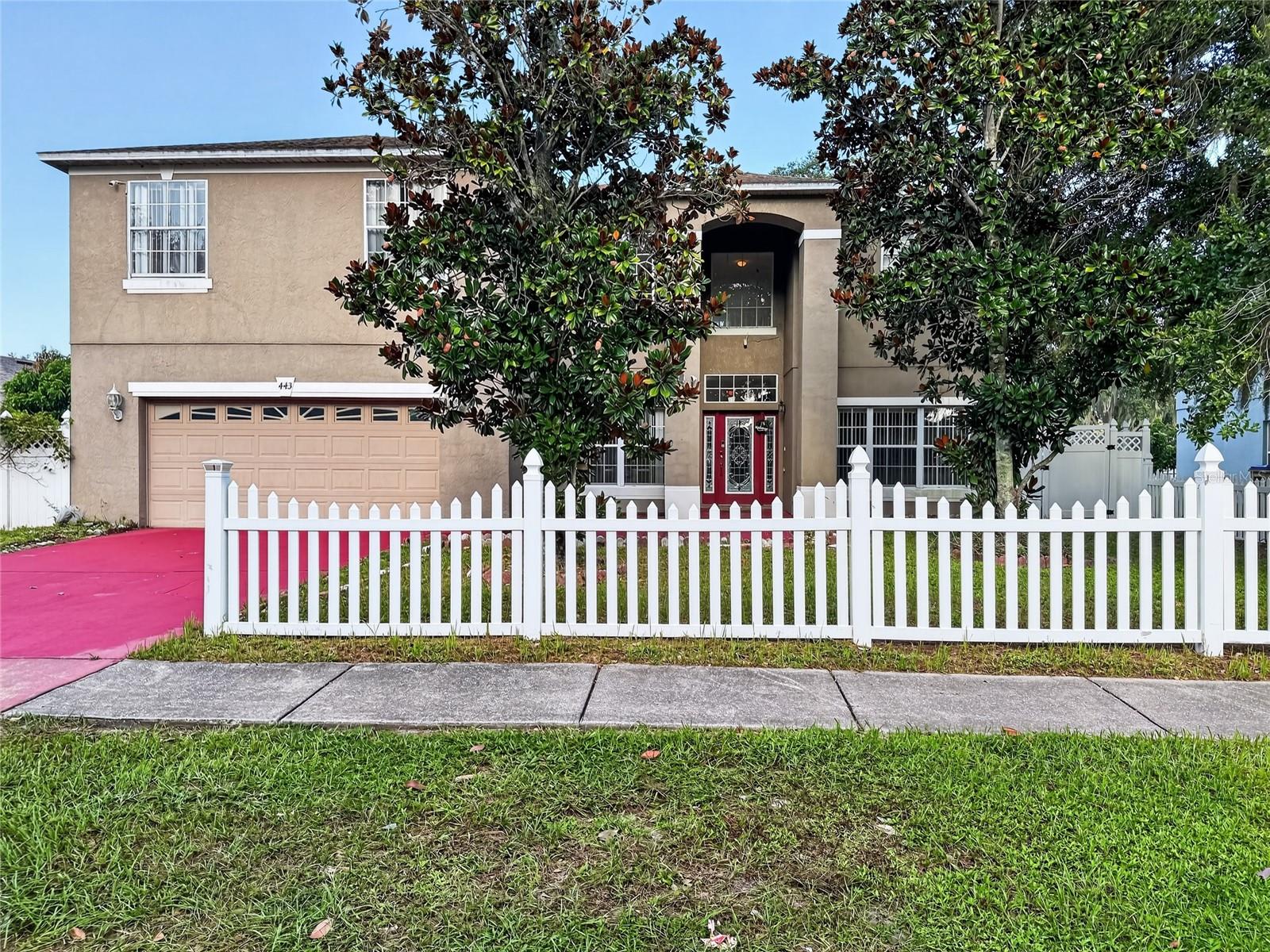 443 MARLBERRY LEAF AVENUE