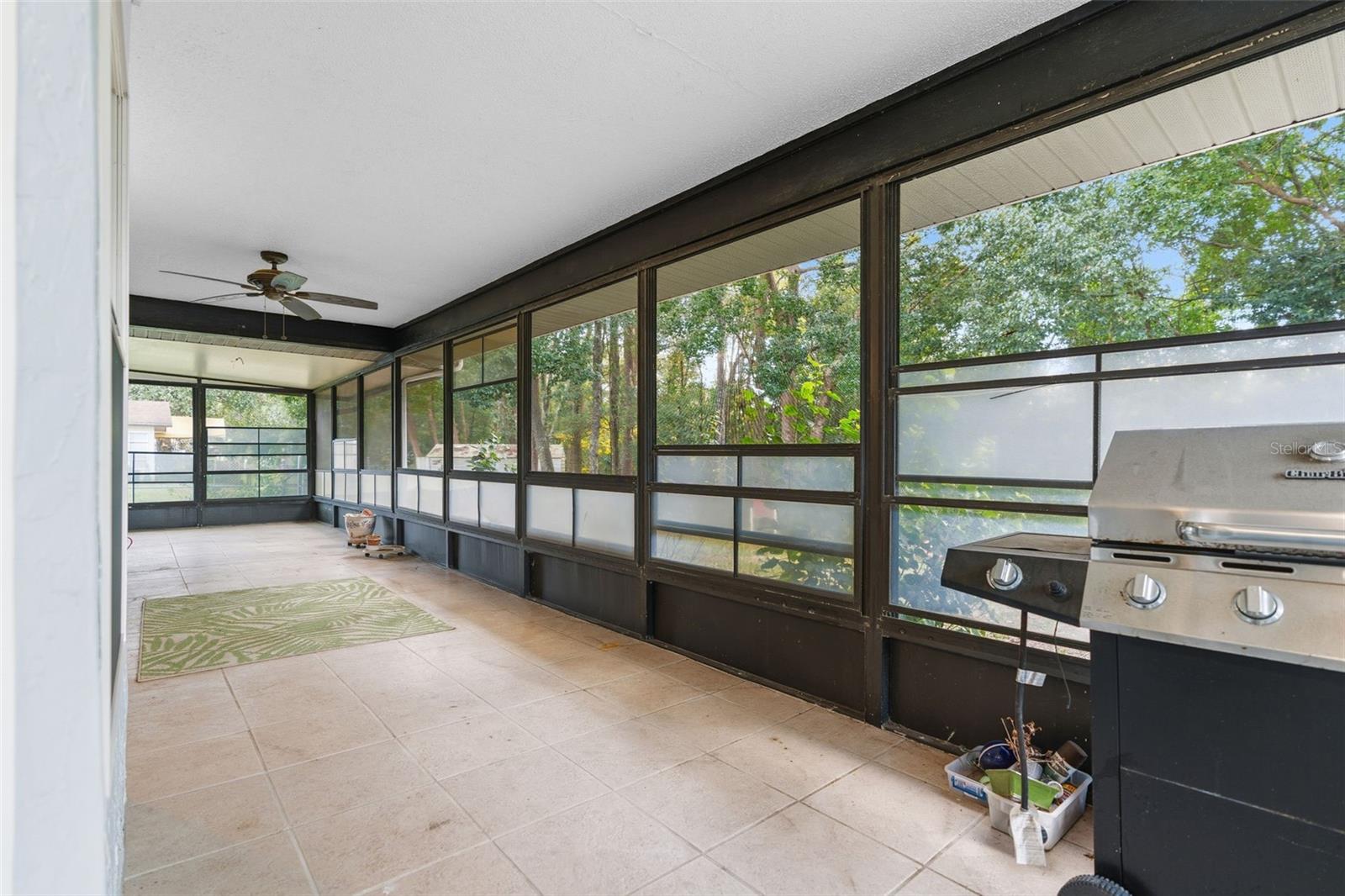 RAINBOW LAKES ESTATE - Residential