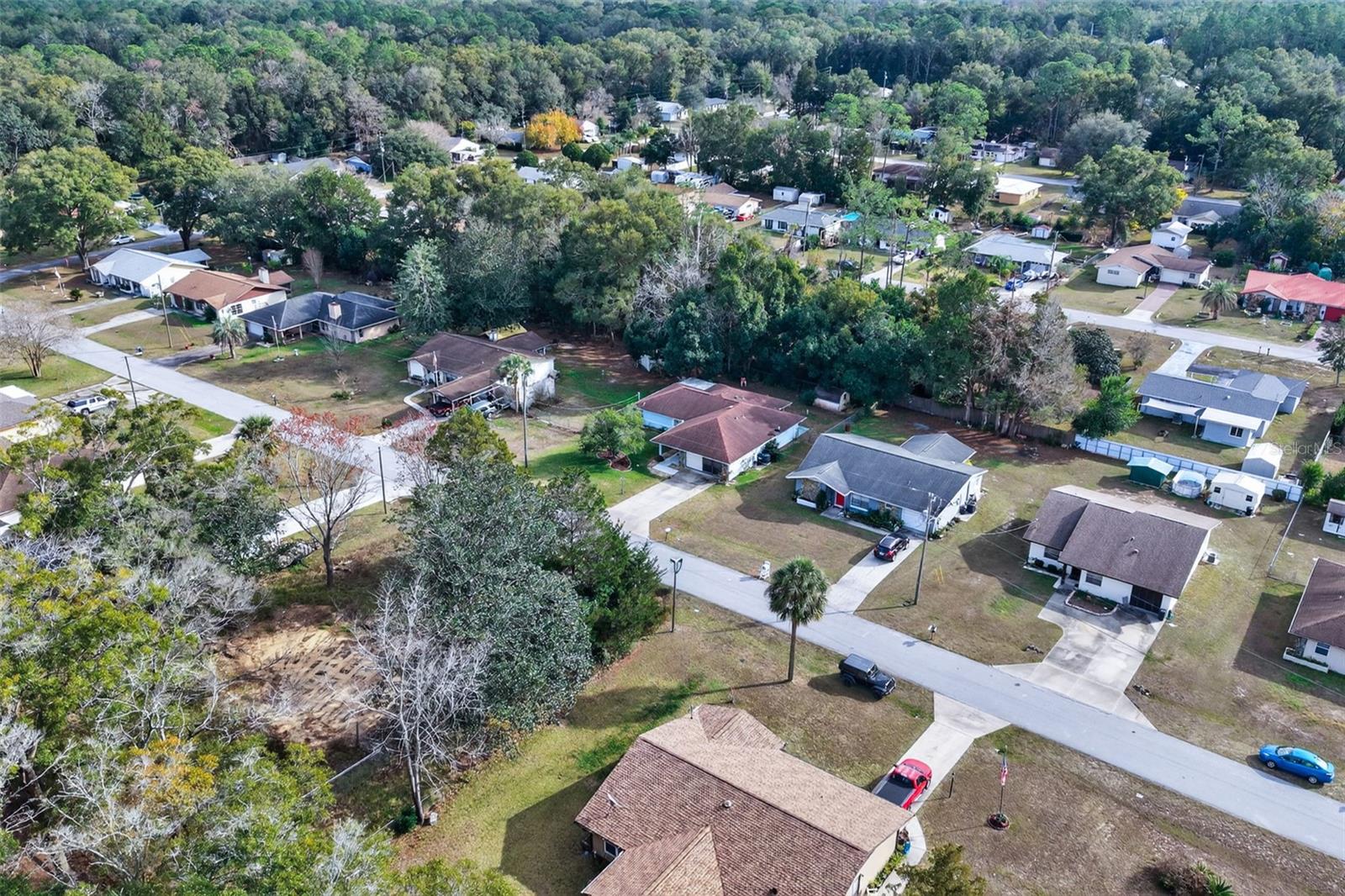 RAINBOW LAKES ESTATE - Residential