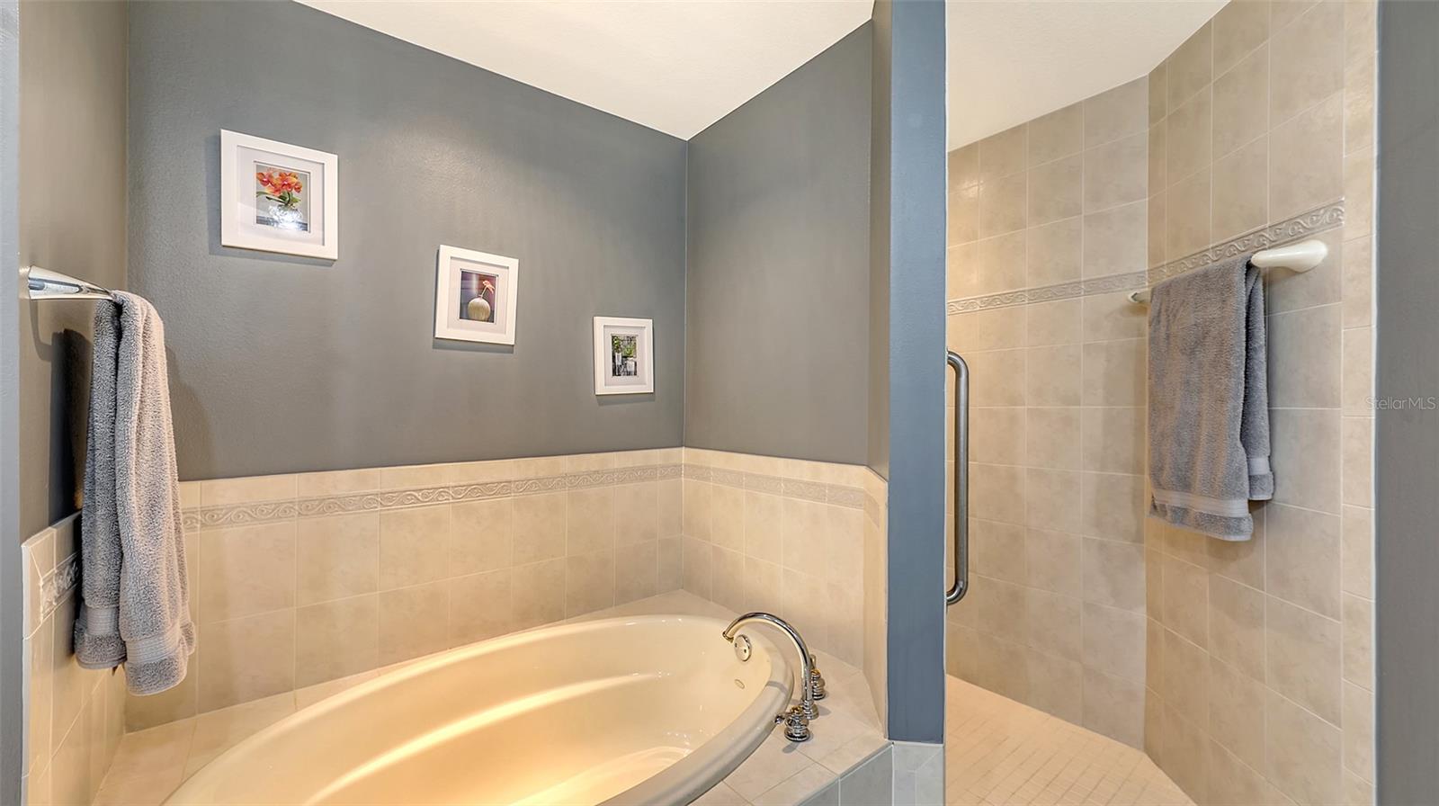 BOTANICA - Residential