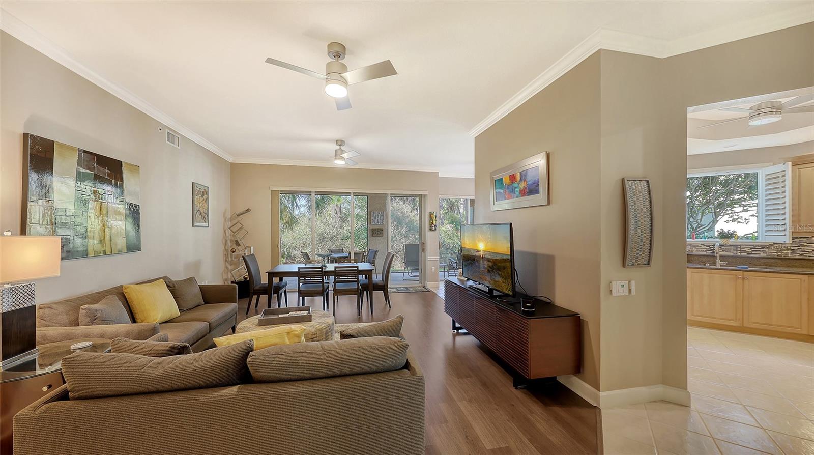 BOTANICA - Residential