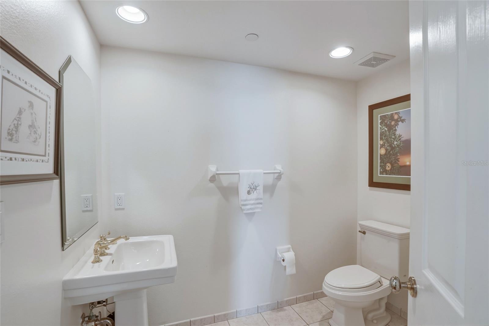 GRANDE ON SAND KEY CONDO - Residential