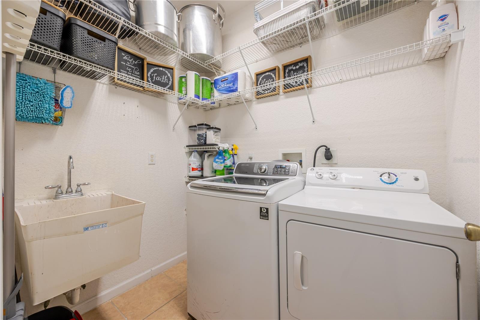 FOREST EDGE PH 2 - Residential