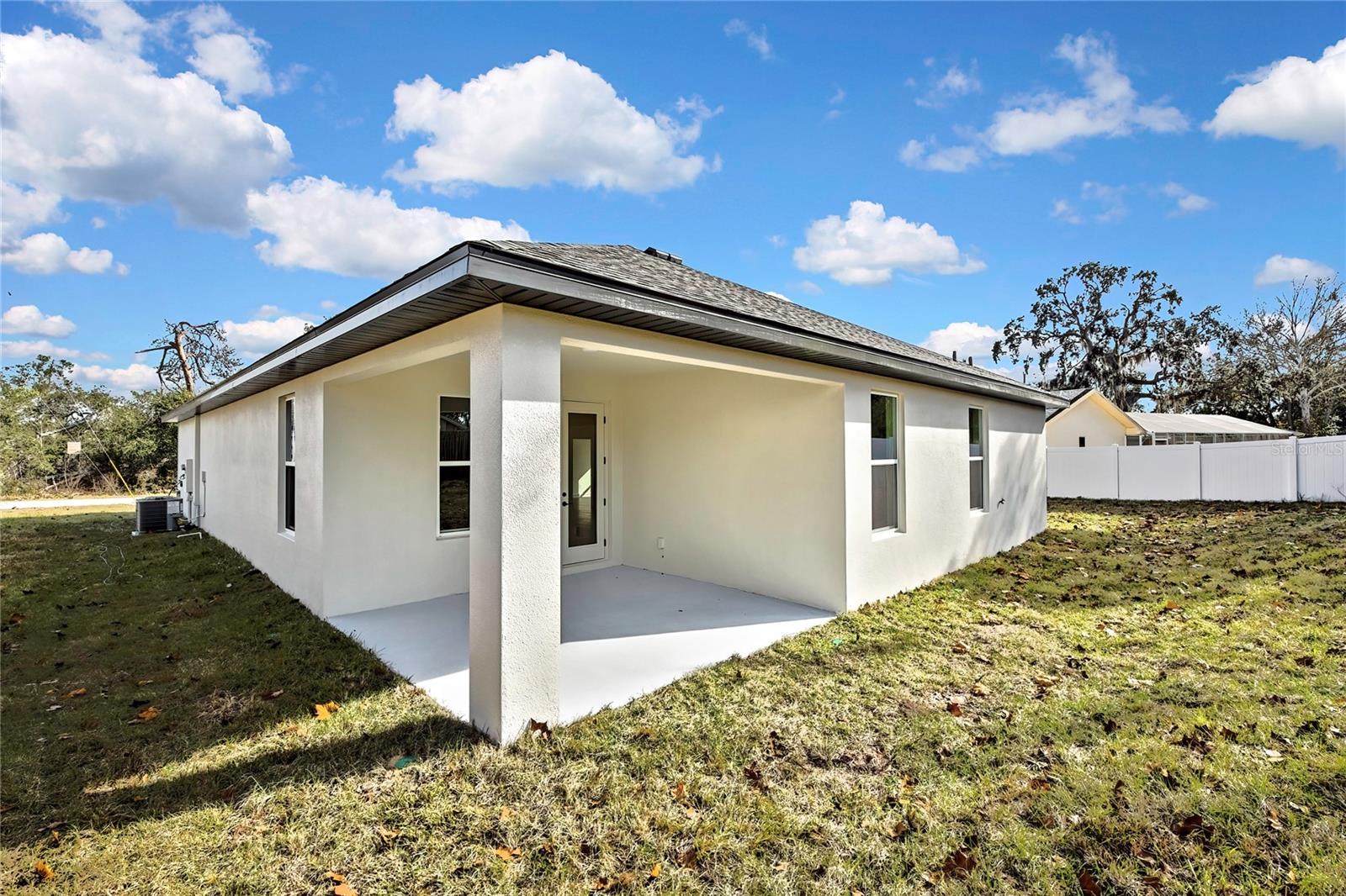 SPRING HILL - Residential