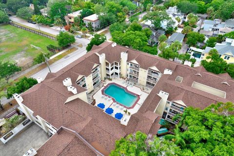 Photo of 1000 W Horatio Street #212, Tampa, FL 33606 (MLS # TB8456363)