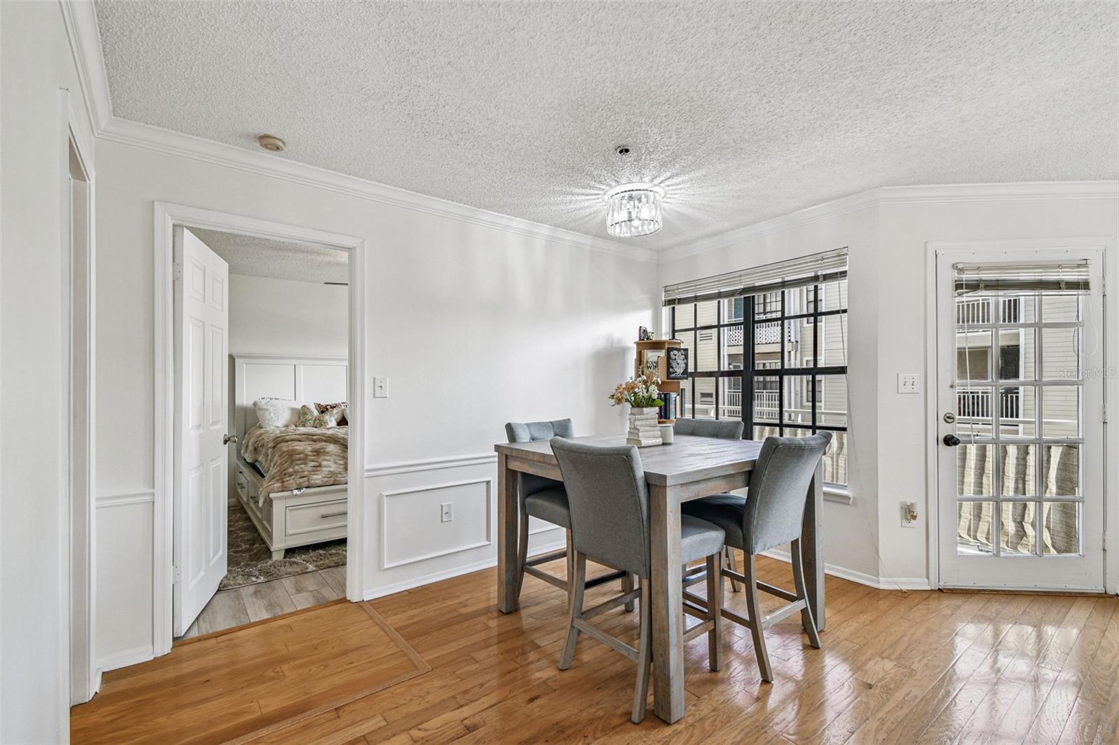 HYDE PARK PLACE II A CONDOMINI - Residential