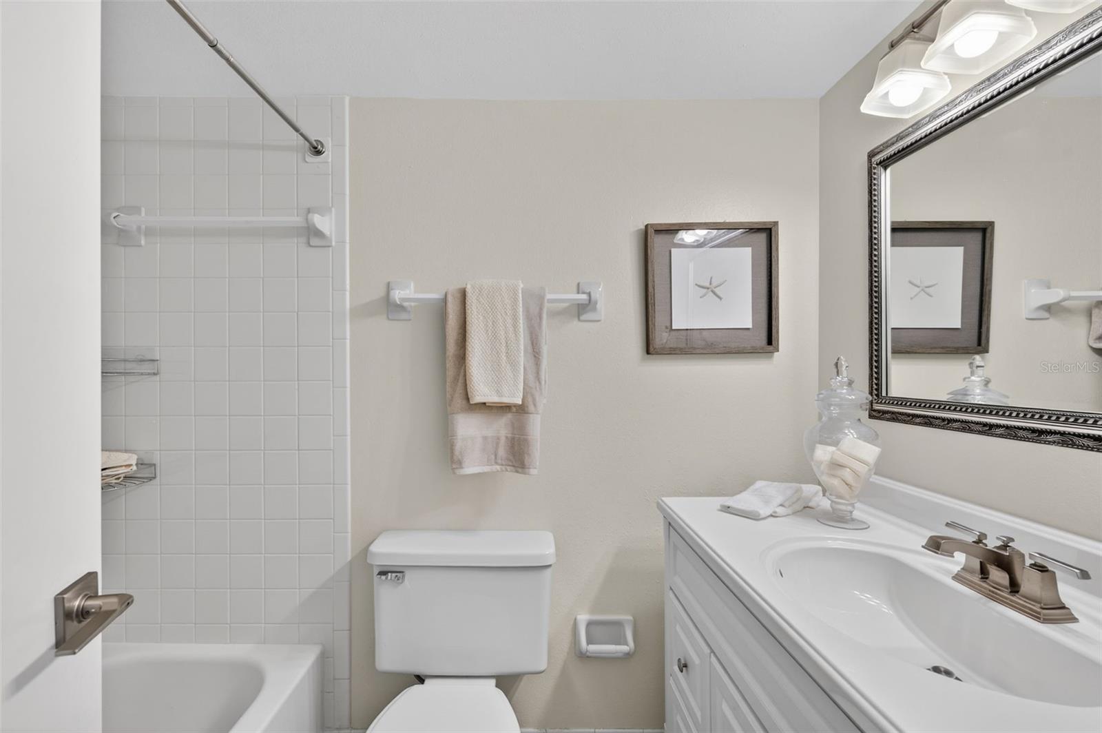 WINSTON PARK NORTHEAST - Residential