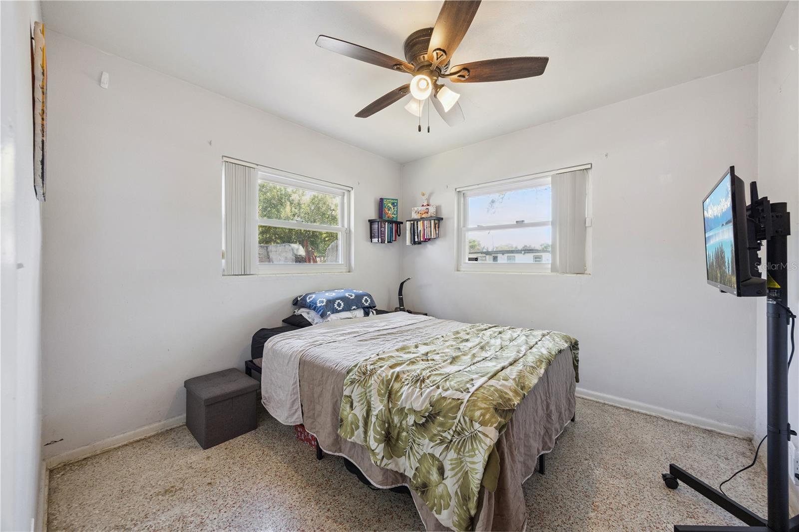 KINGSWOOD MANOR 1ST ADD - Residential