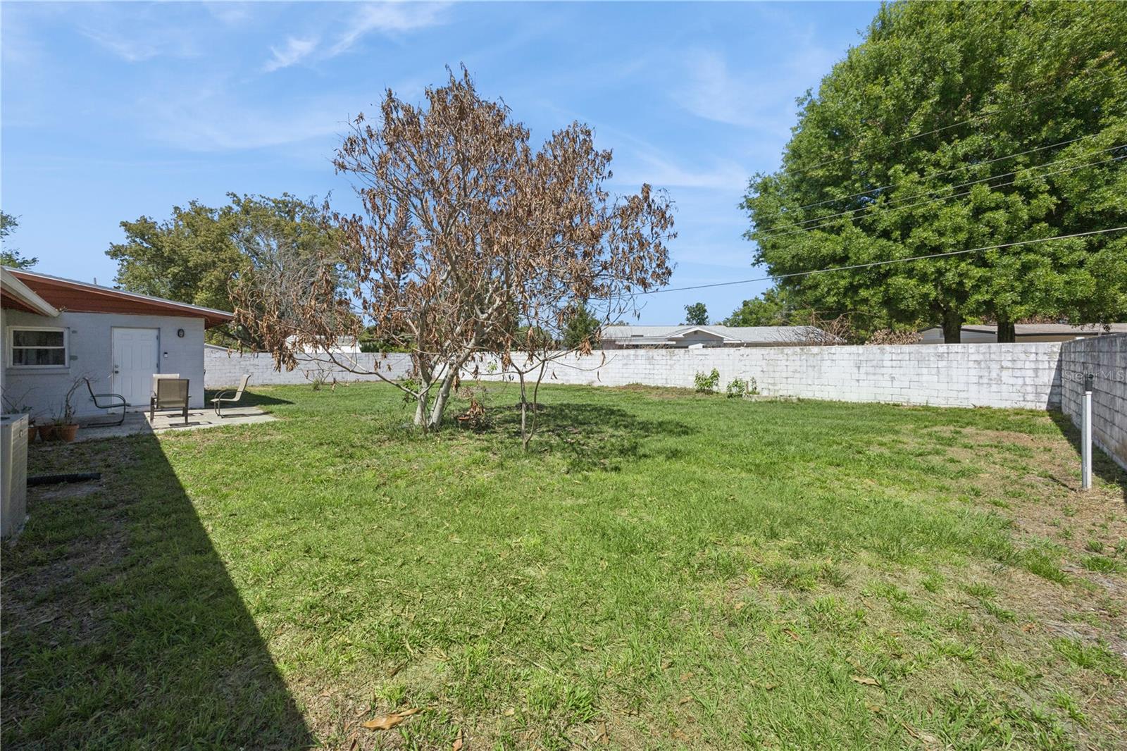 KINGSWOOD MANOR 1ST ADD - Residential