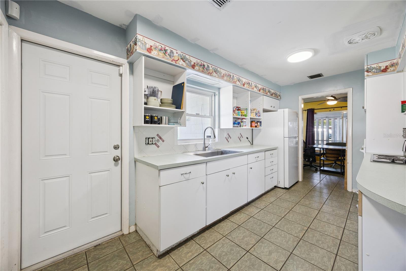 KINGSWOOD MANOR 1ST ADD - Residential