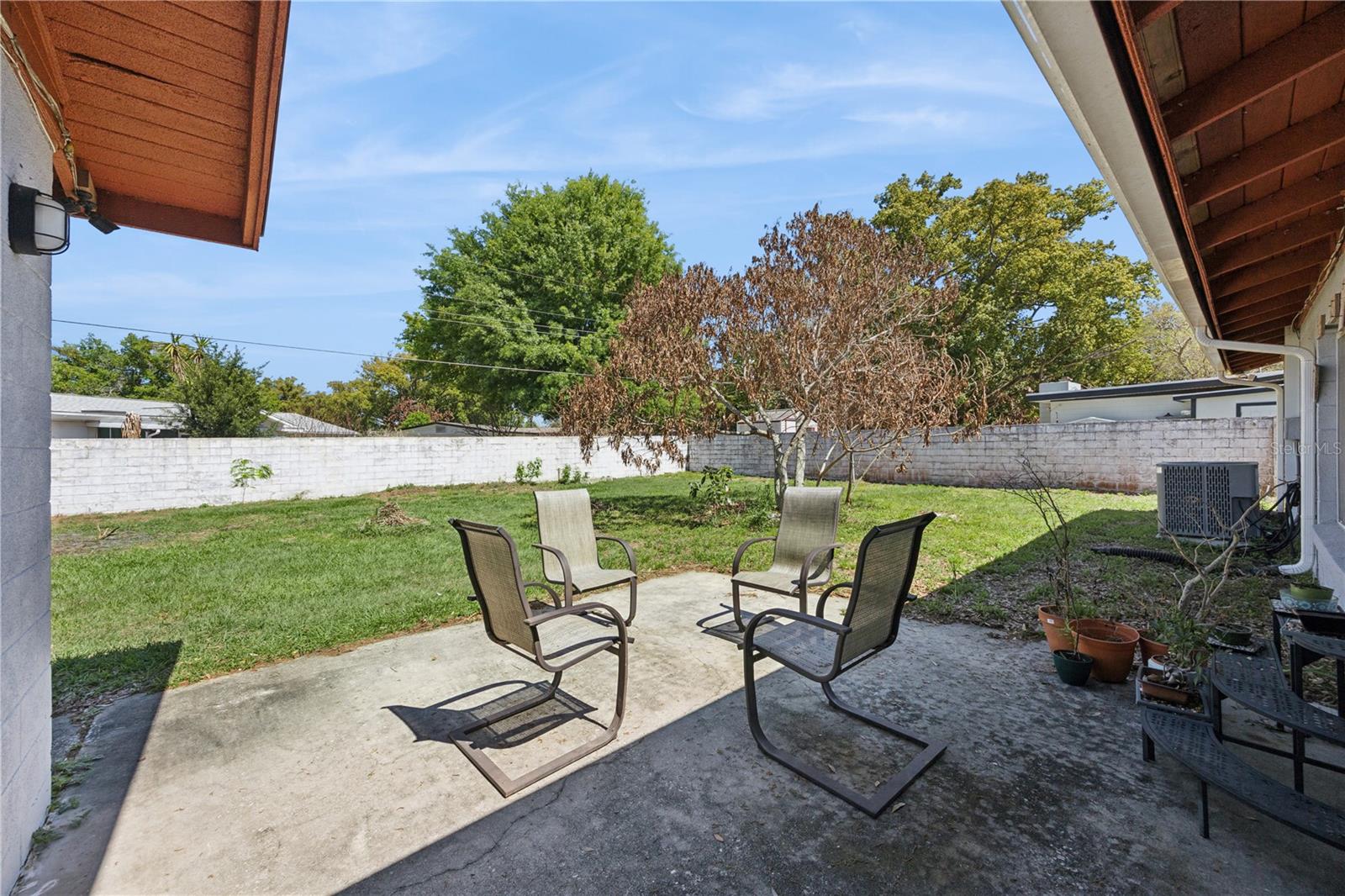 KINGSWOOD MANOR 1ST ADD - Residential