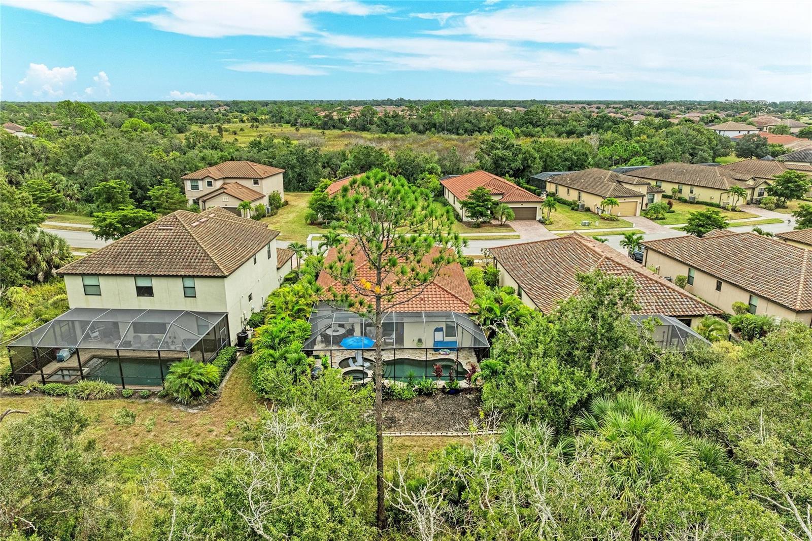 GRAN PARADISO PH 1 - Residential