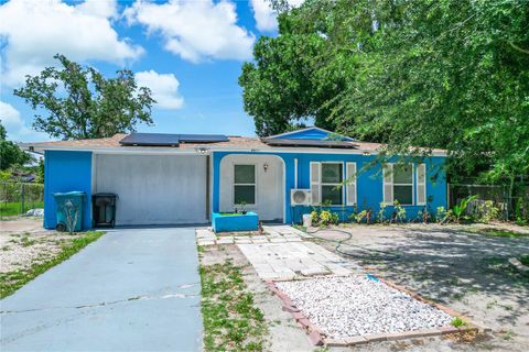 Photo of 4671 Vergara Court, Orlando, FL 32811 (MLS # O6414856)