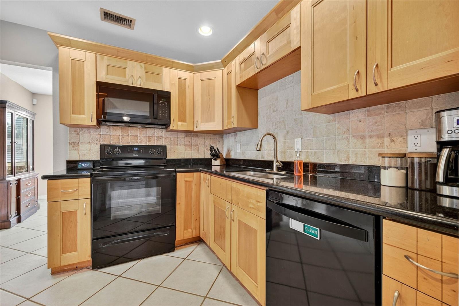 TYRONE GARDENS SEC 1 - Residential