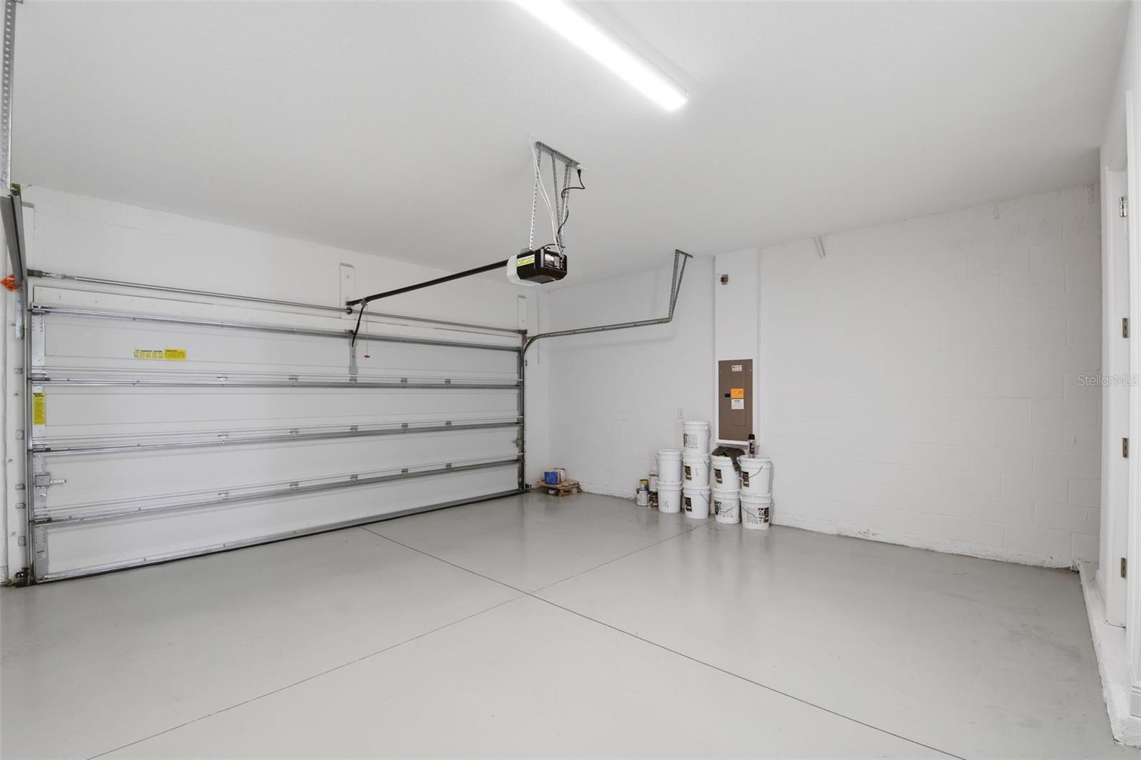 PERSIMMON PARK - Residential