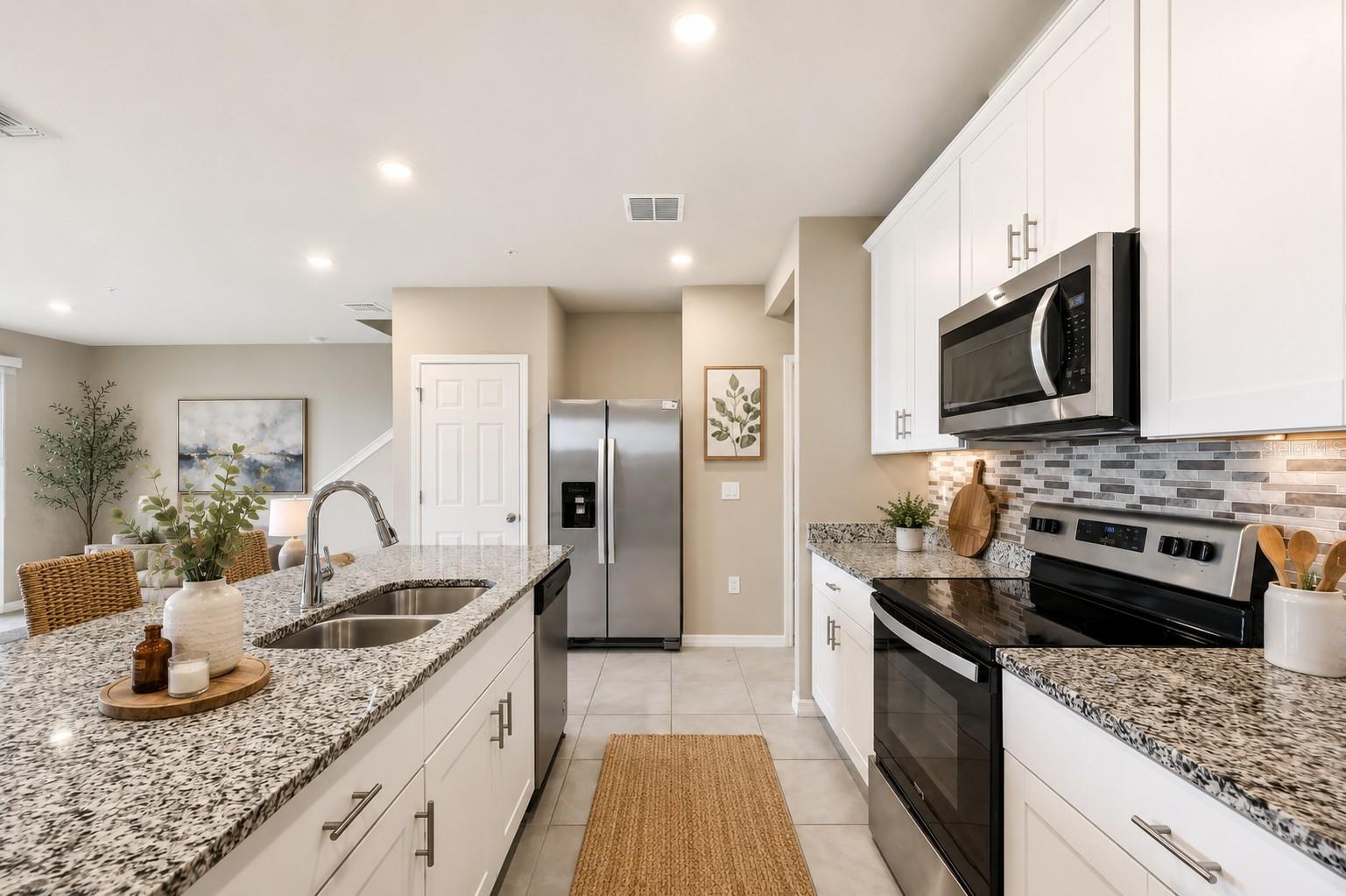 2518 SWEET VIBURNUM WAY