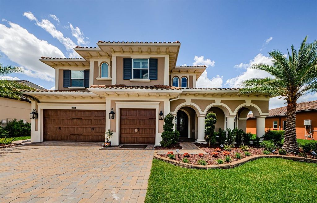 Photo of 29038 Picana Lane, Wesley Chapel, FL 33543 (MLS # TB8396796)