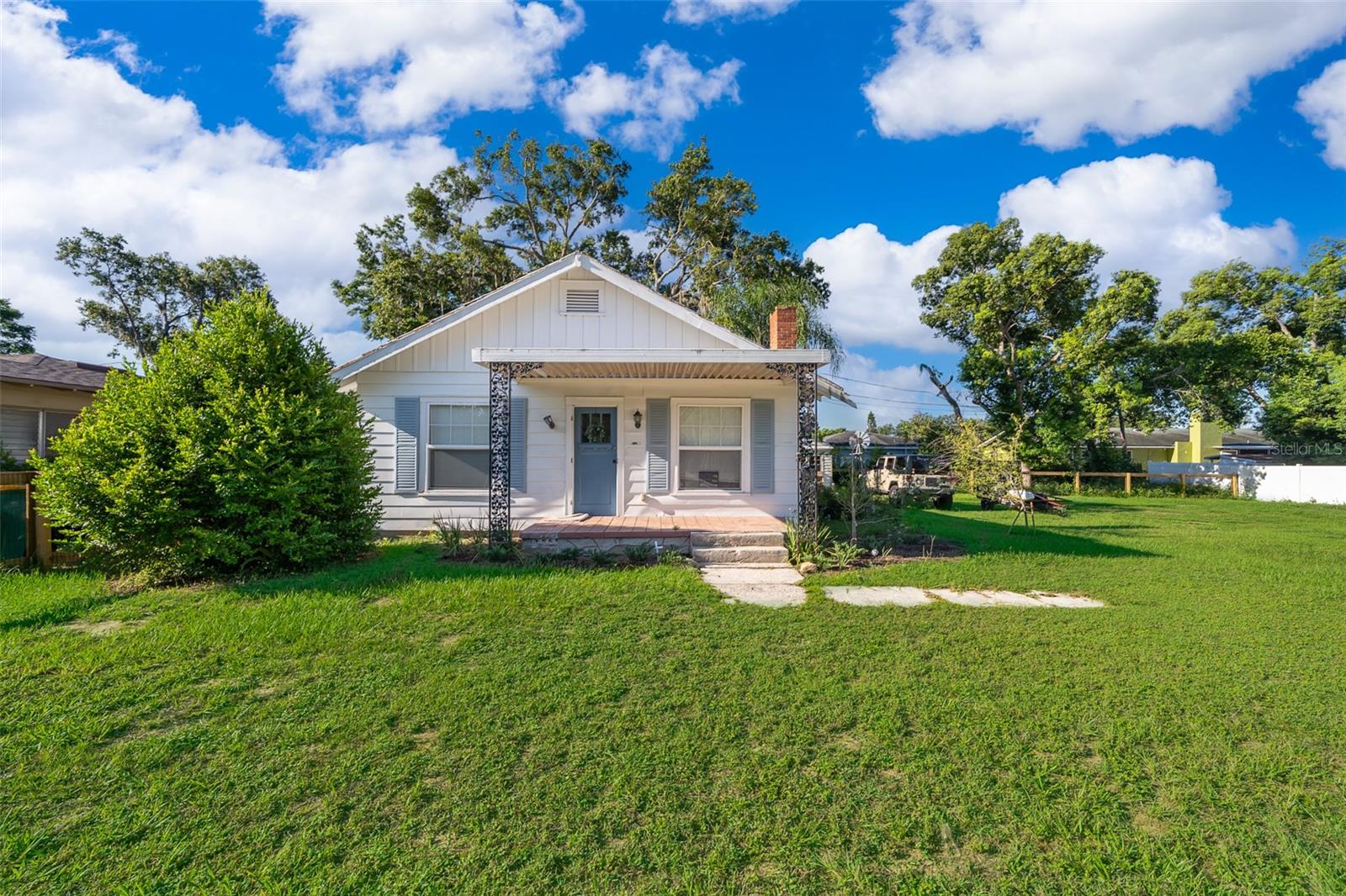 Quaint 1927 Cottage with Endless Possibilities in Eustis!
Discover a unique opportunity in this charming 2-bedroom, 1-bath home, built in 1927 and brimming with potential. Located on a desirable double lot, this property offers incredible flexibility. You could renovate the existing home into a one-of-a-kind cottage, infusing it with your personal style and creating a truly unique living space.
The expansive double lot presents a rare investment opportunity. You have the option to split the lot, build a new home to sell, or even create a separate AirBnB property to generate income. With no HOA to restrict your vision, the possibilities are truly endless.
Enjoy the convenience of being just a short distance from the vibrant downtown areas of both Eustis and Mount Dora, offering a variety of dining, shopping, and entertainment options. The detached shed houses the laundry room and extra storage.
This property is a blank canvas, ready for you to make it your own. Don't miss this chance to own a piece of history and capitalize on a fantastic real estate opportunity!