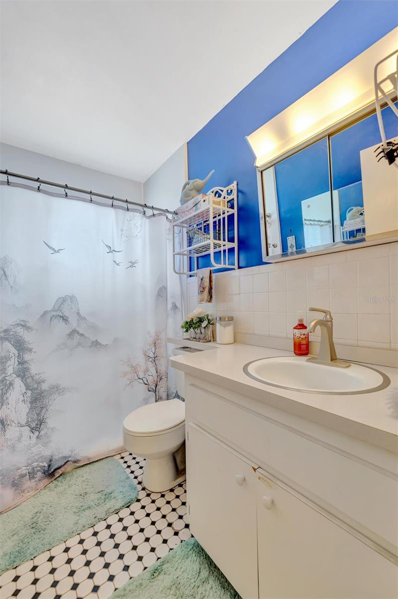 SEMINOLE GARDEN APTS CO-OP - Residential