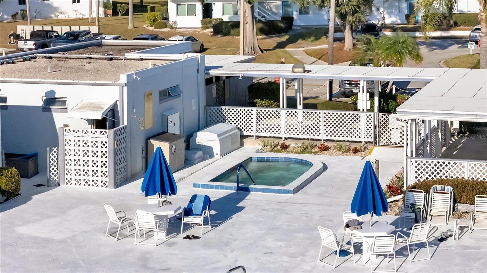 SEMINOLE GARDEN APTS CO-OP - Residential