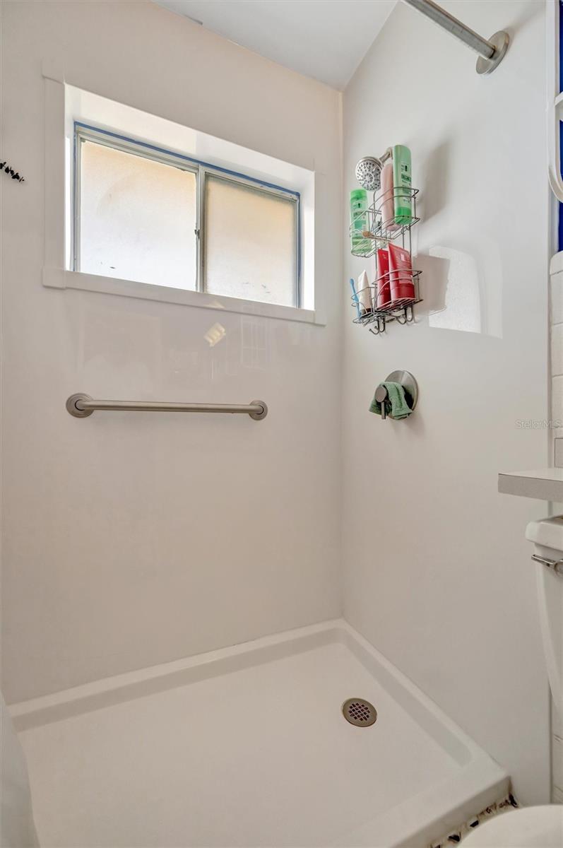 SEMINOLE GARDEN APTS CO-OP - Residential