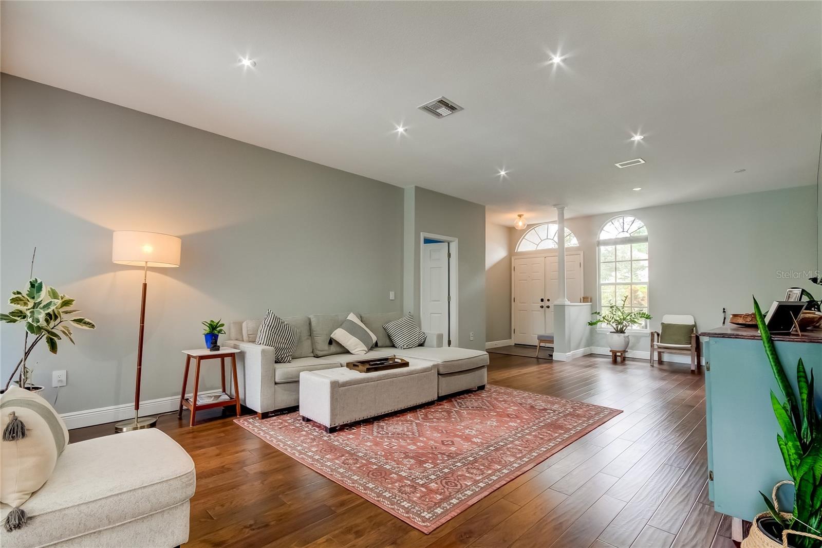 CANTERBURY VILLAGE - Residential Lease