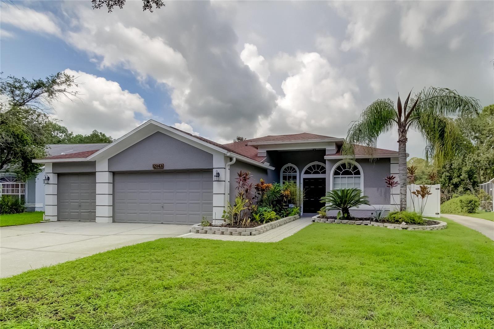 CANTERBURY VILLAGE - Residential Lease