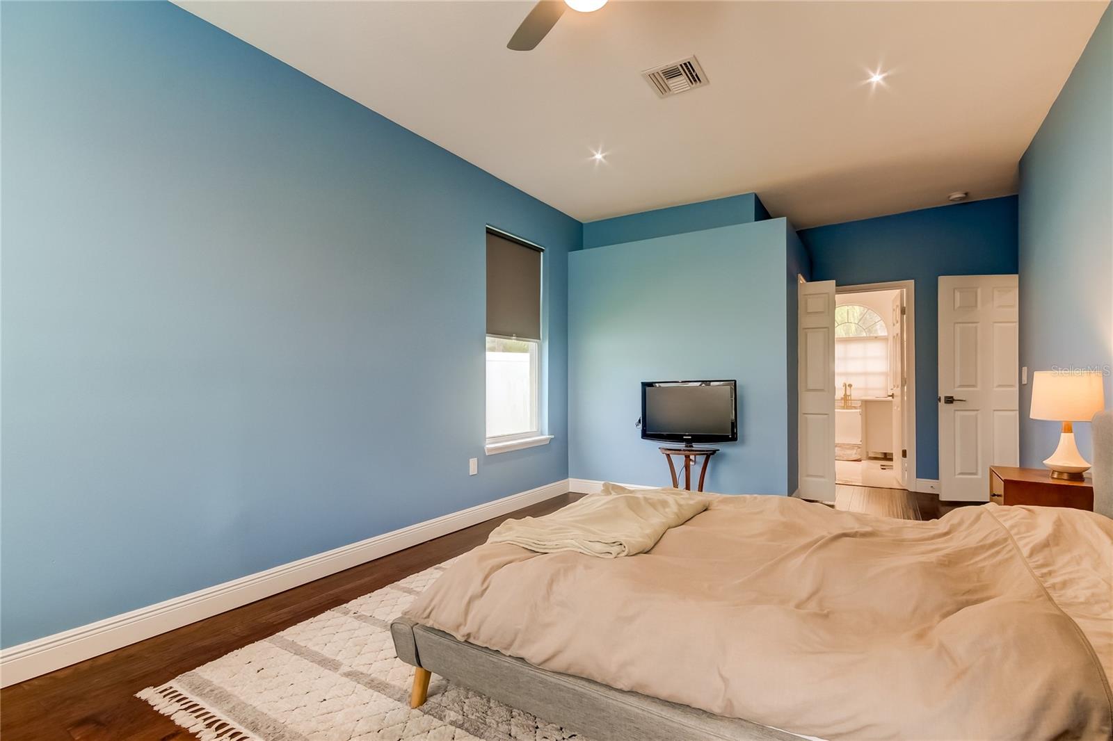 CANTERBURY VILLAGE - Residential Lease
