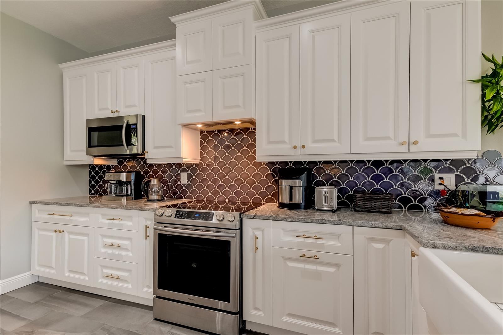 CANTERBURY VILLAGE - Residential Lease