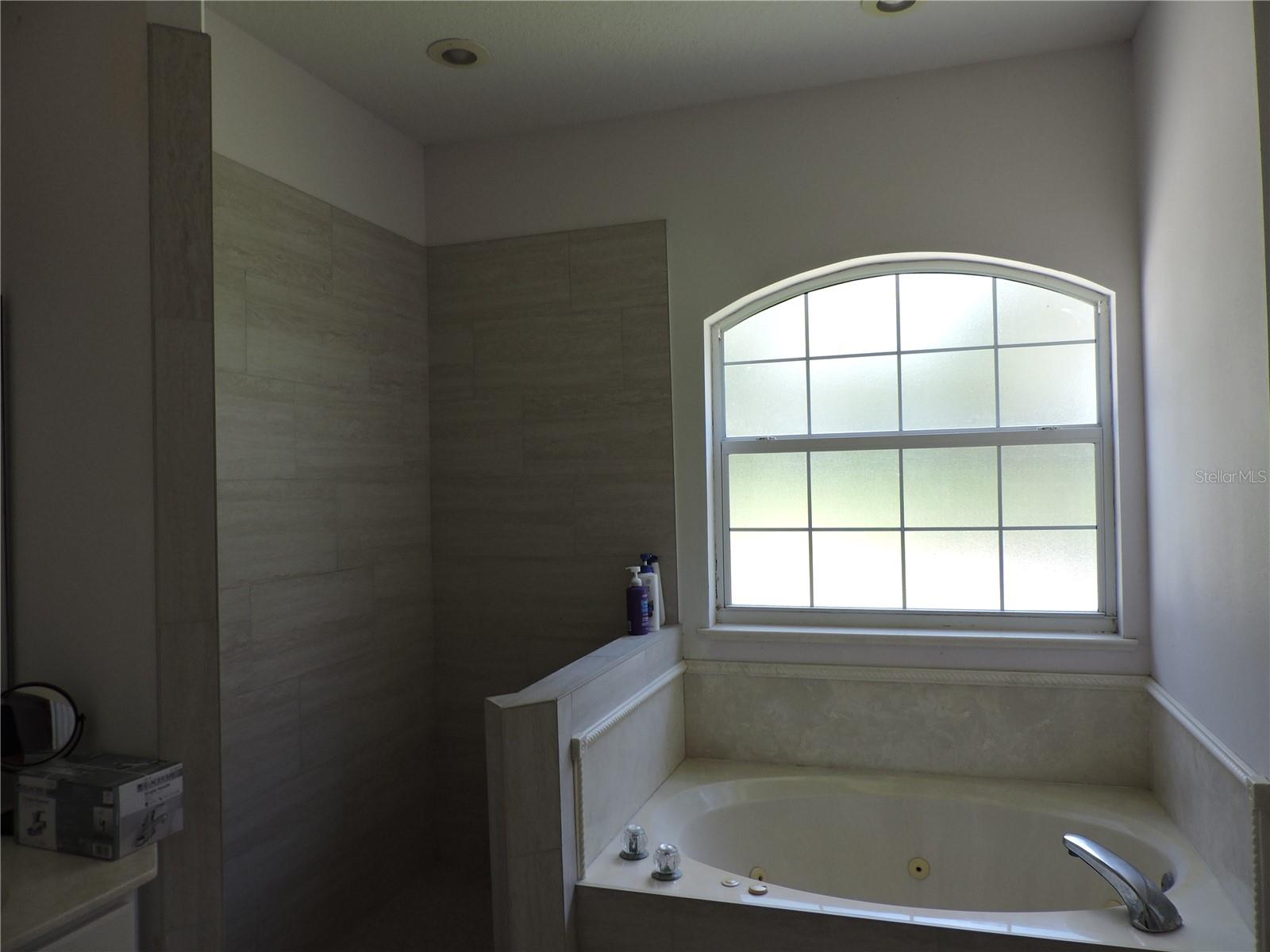 ST JOHNS DEV CO SUBD - Residential