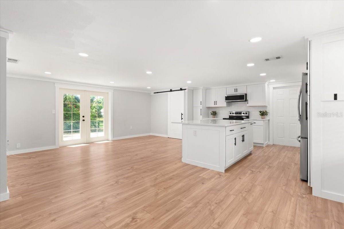 311 DORCHESTER DRIVE