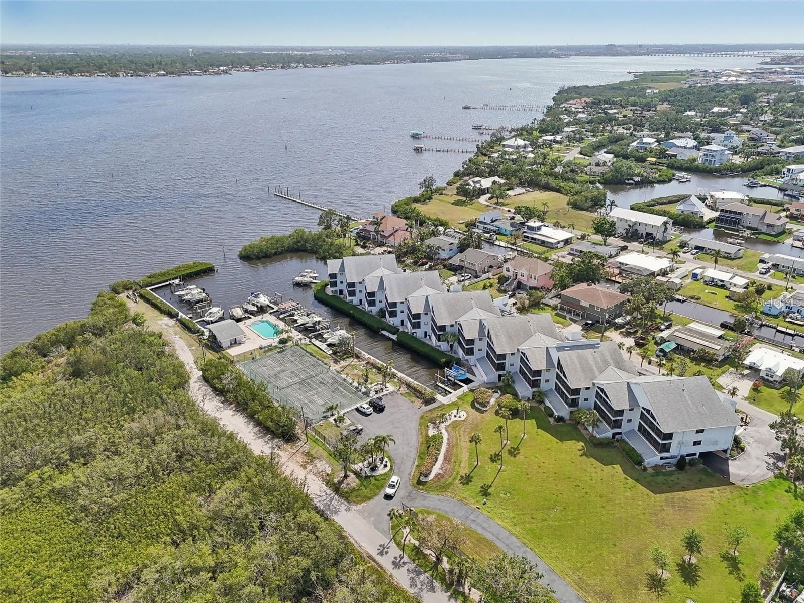 RIVER PLACE - Residential Lease