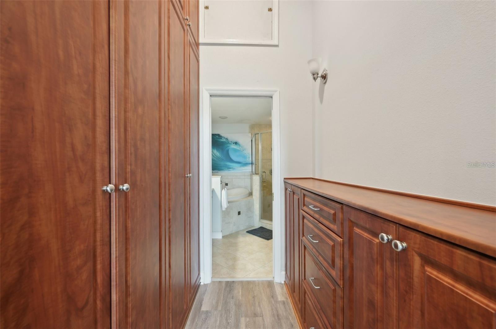 RIVER PLACE - Residential Lease