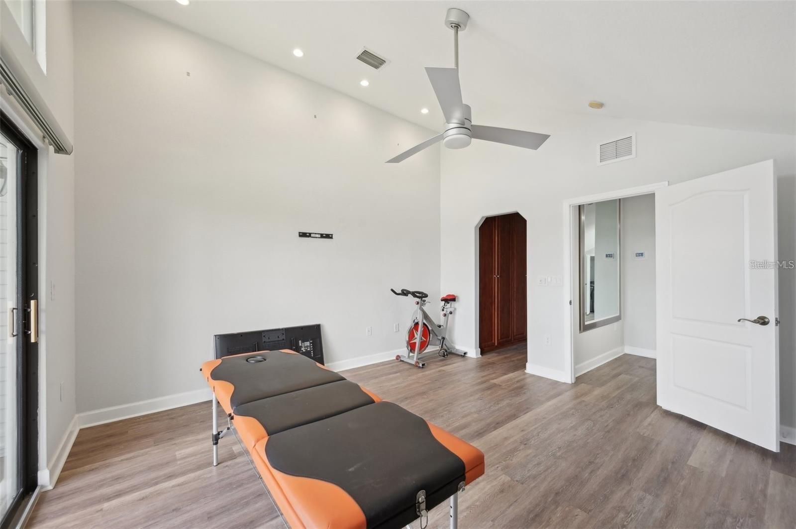 RIVER PLACE - Residential Lease