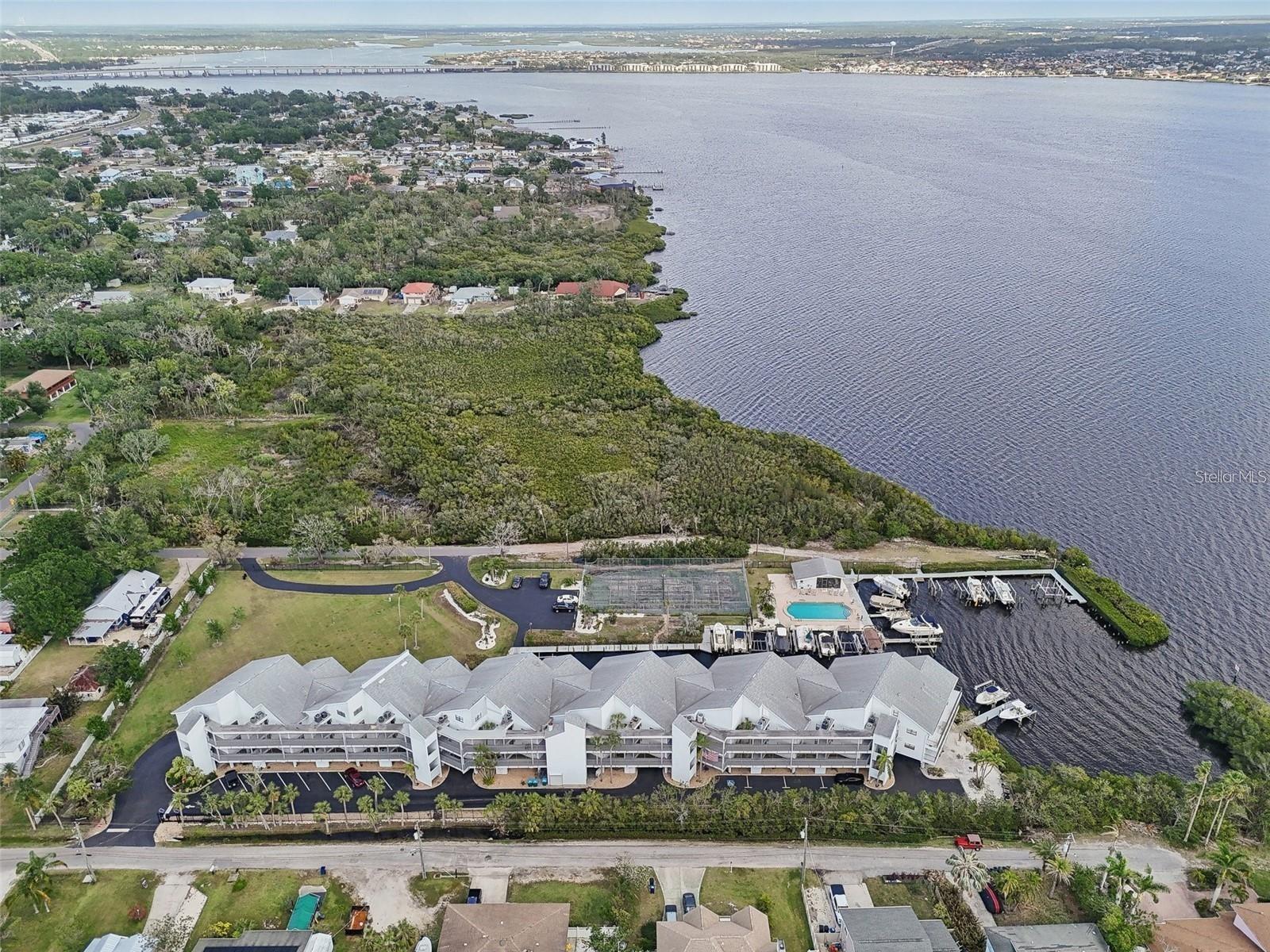 RIVER PLACE - Residential Lease